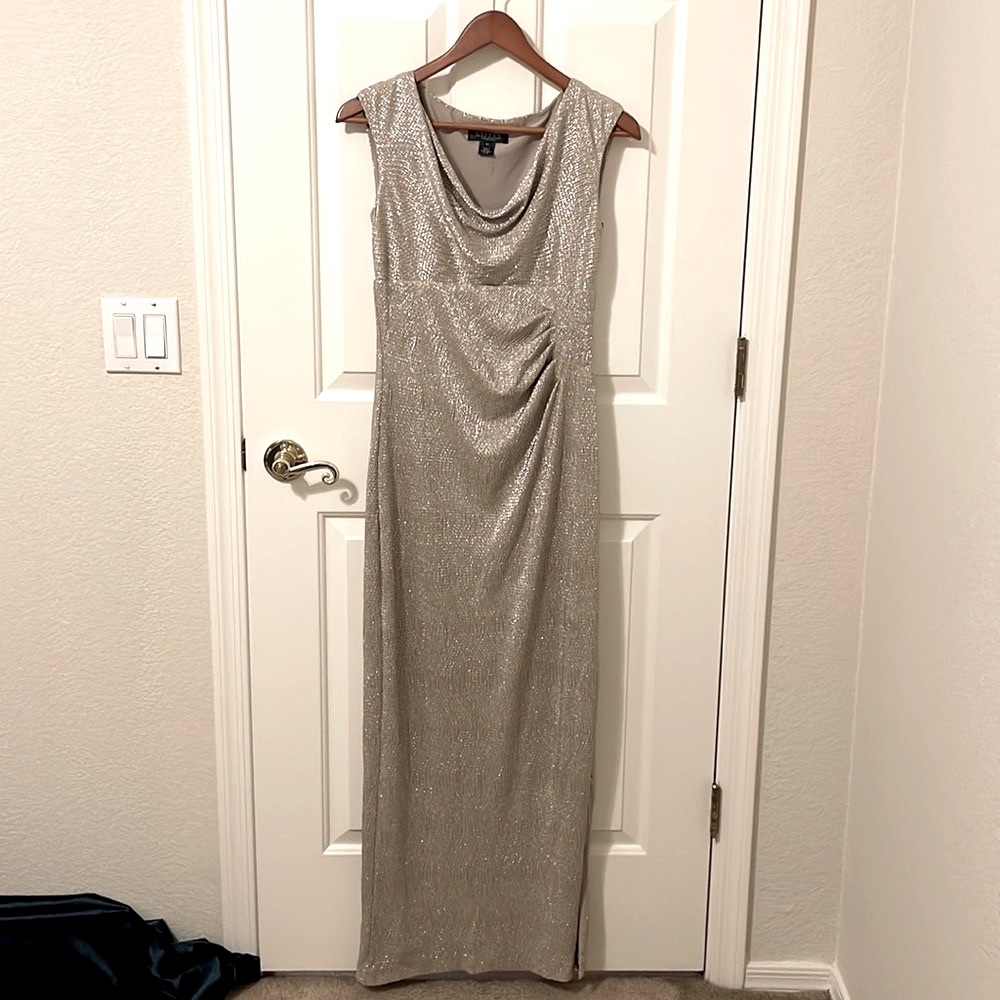 Size 6 Ralph Lauren Champagne dress